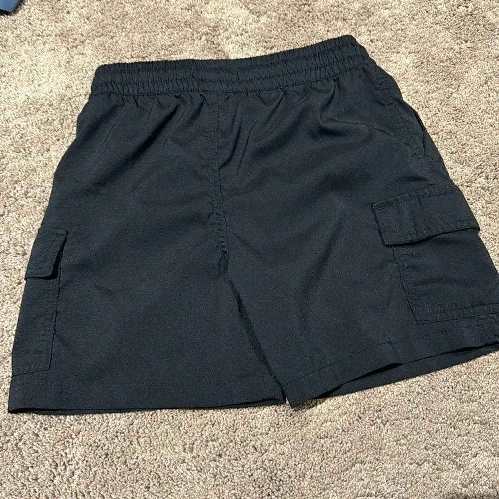 Abercrombie and fitch boys cargo shorts! Lightweight material! Pull on 7/8